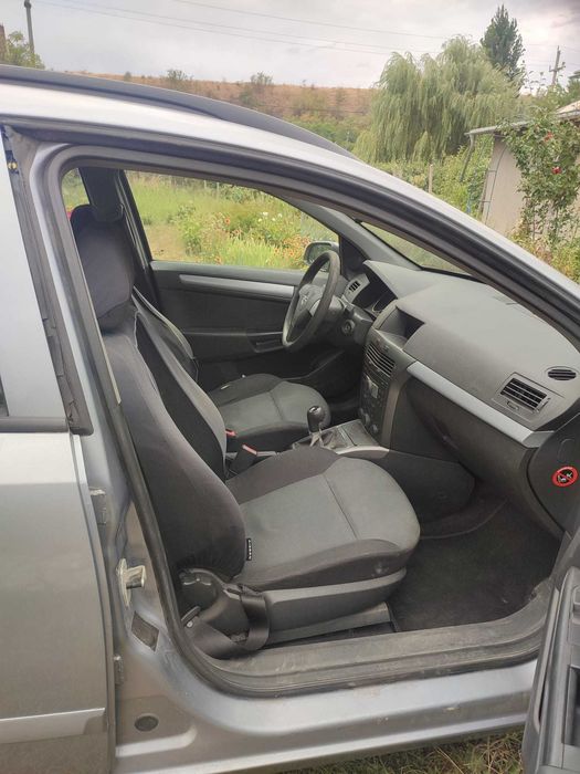 opel Astra h 2005