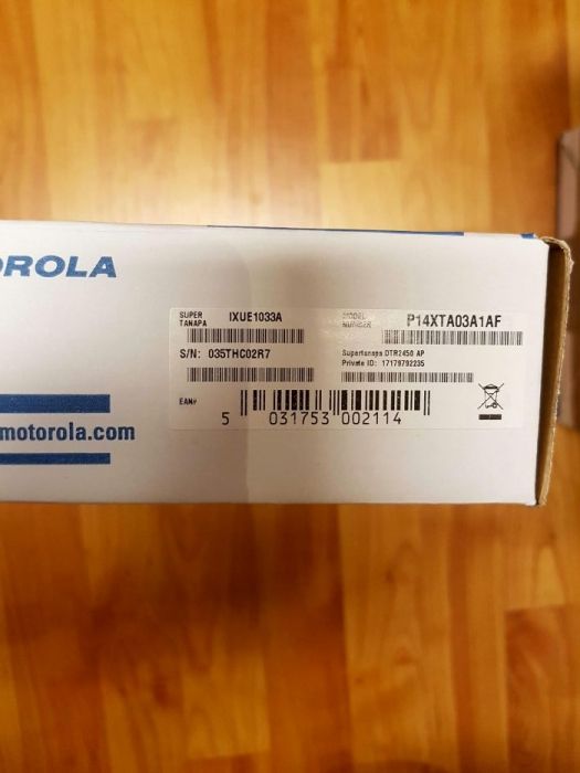 Statie Motorola DTR 2450 = conversații private (criptate) banda 2.4Ghz