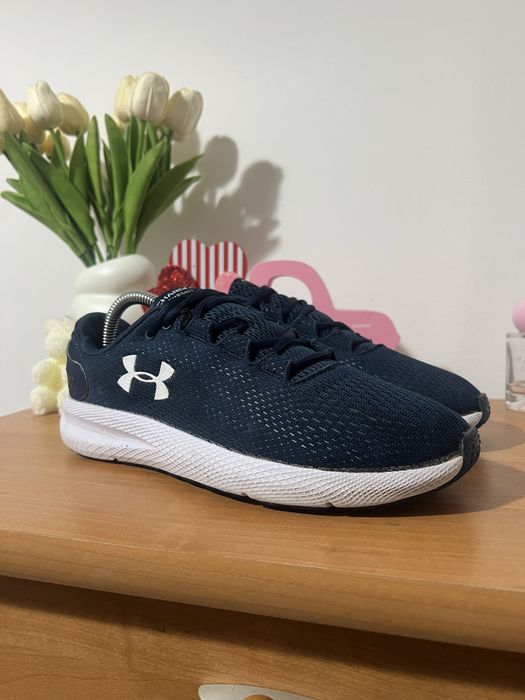 Оригинални маратонки Under Armour 38 номер