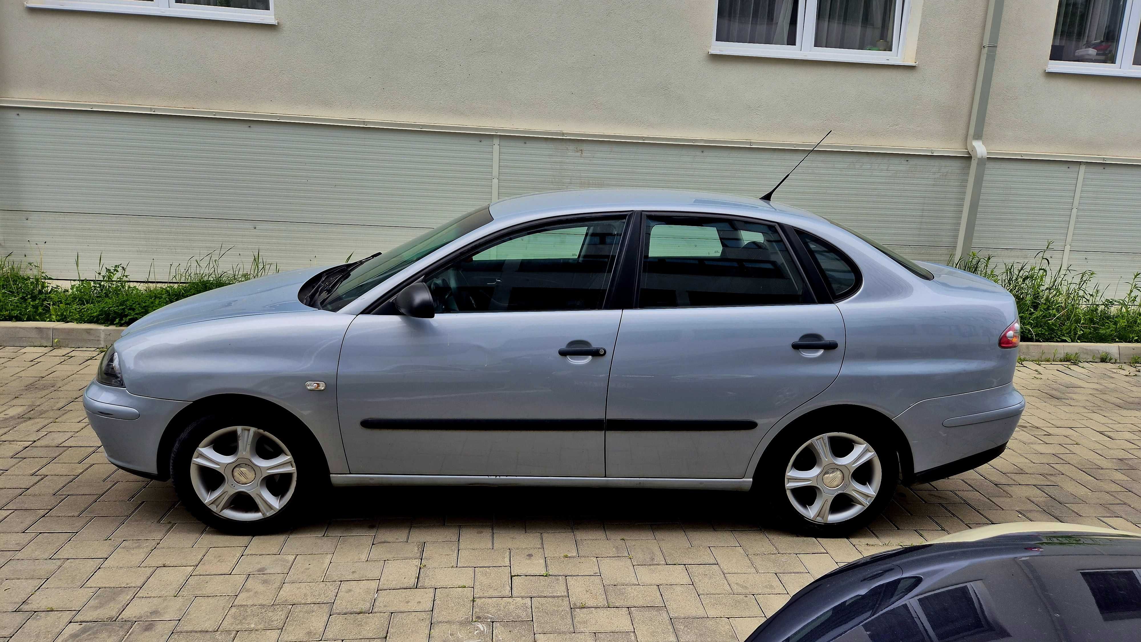 Vând Seat Cordoba