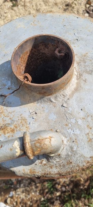 Vând boiler pe lemne, nu are focar