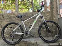 Алуминиев 26 цола Хидравлични дискови 3х8 скор. Deore SlX,XT, Rockshox
