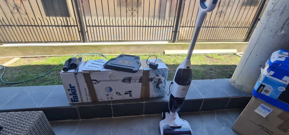 Aspirator cu spalare Fakir Starky WDA 700 (Mop+Aspirator)
