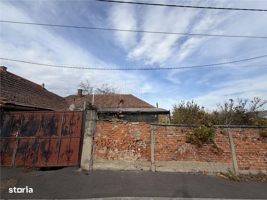 Casa cu teren de 720 MP zona Calea Clujului
