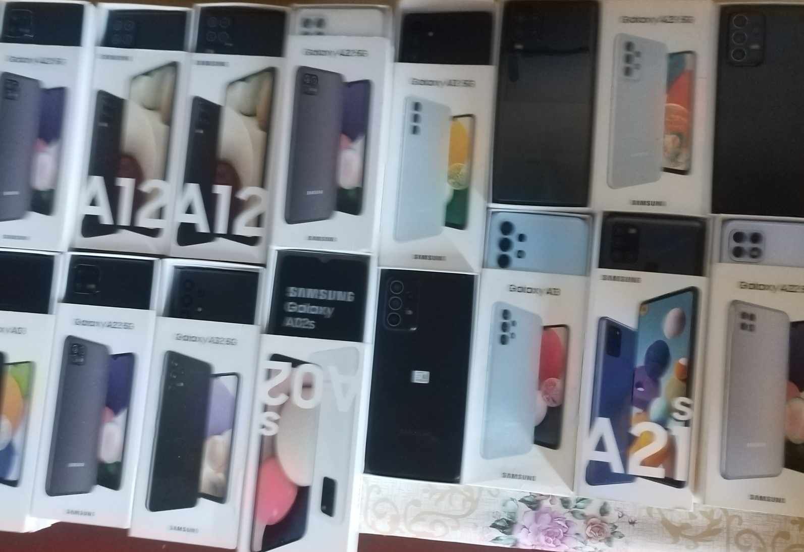 Telefoane Samsung funcționale noi