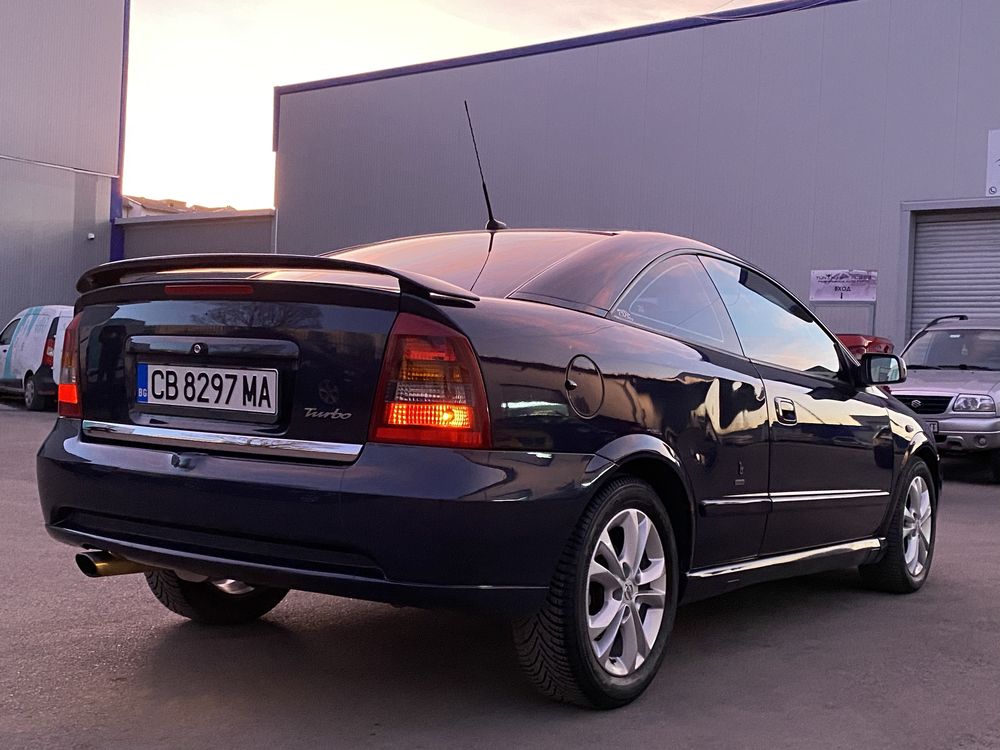 Opel Astra Bertone 2.0 Turbo Газ/Бензин
