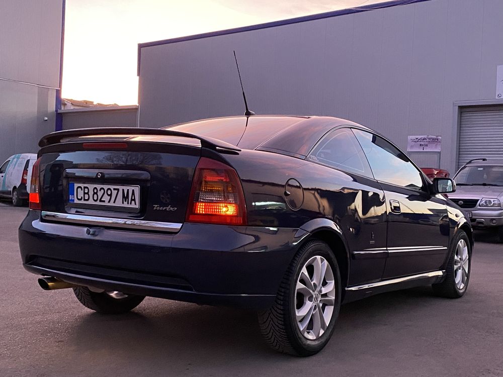 Opel Astra Bertone 2.0 Turbo