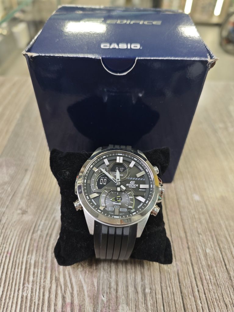 Casio Edifice Bluetooth ECB-30P-1A