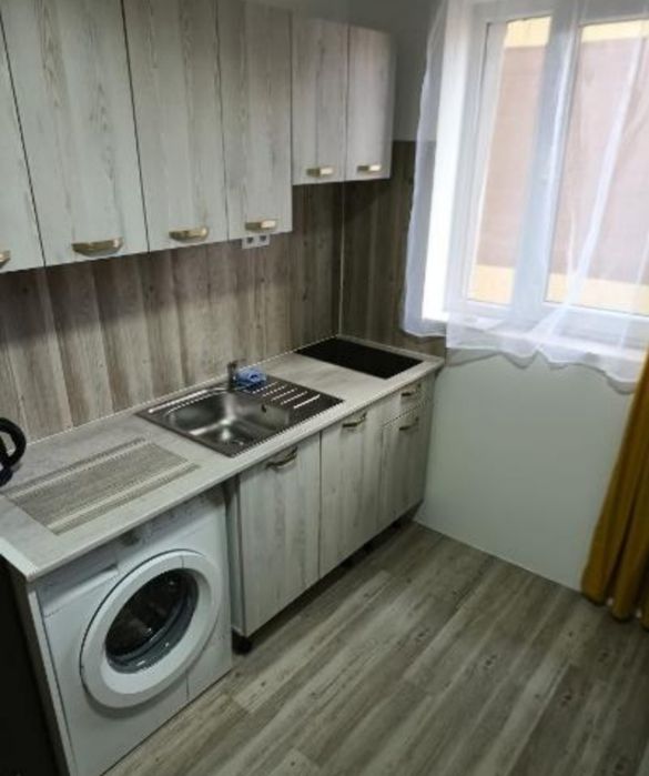 Dau în chirie garsoniera str TABEREI