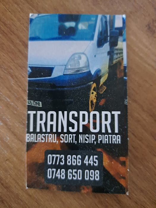 Transport materiale de construcții și lemn