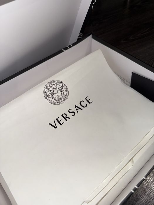Versace Chain Reaction luxury edition