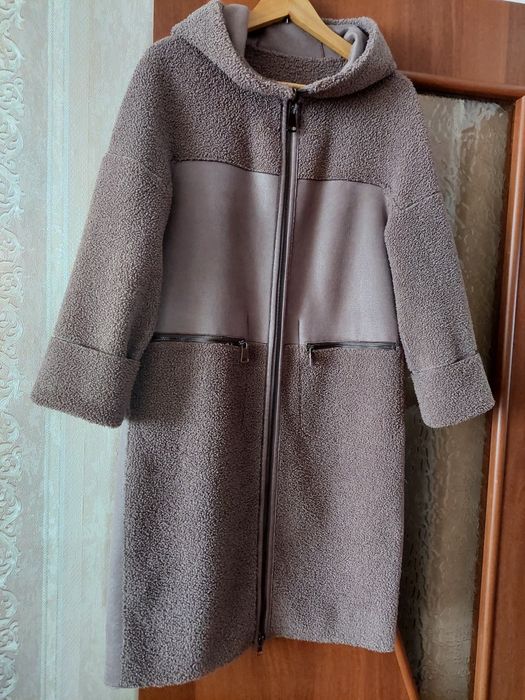 Продам Пальто осень - весна