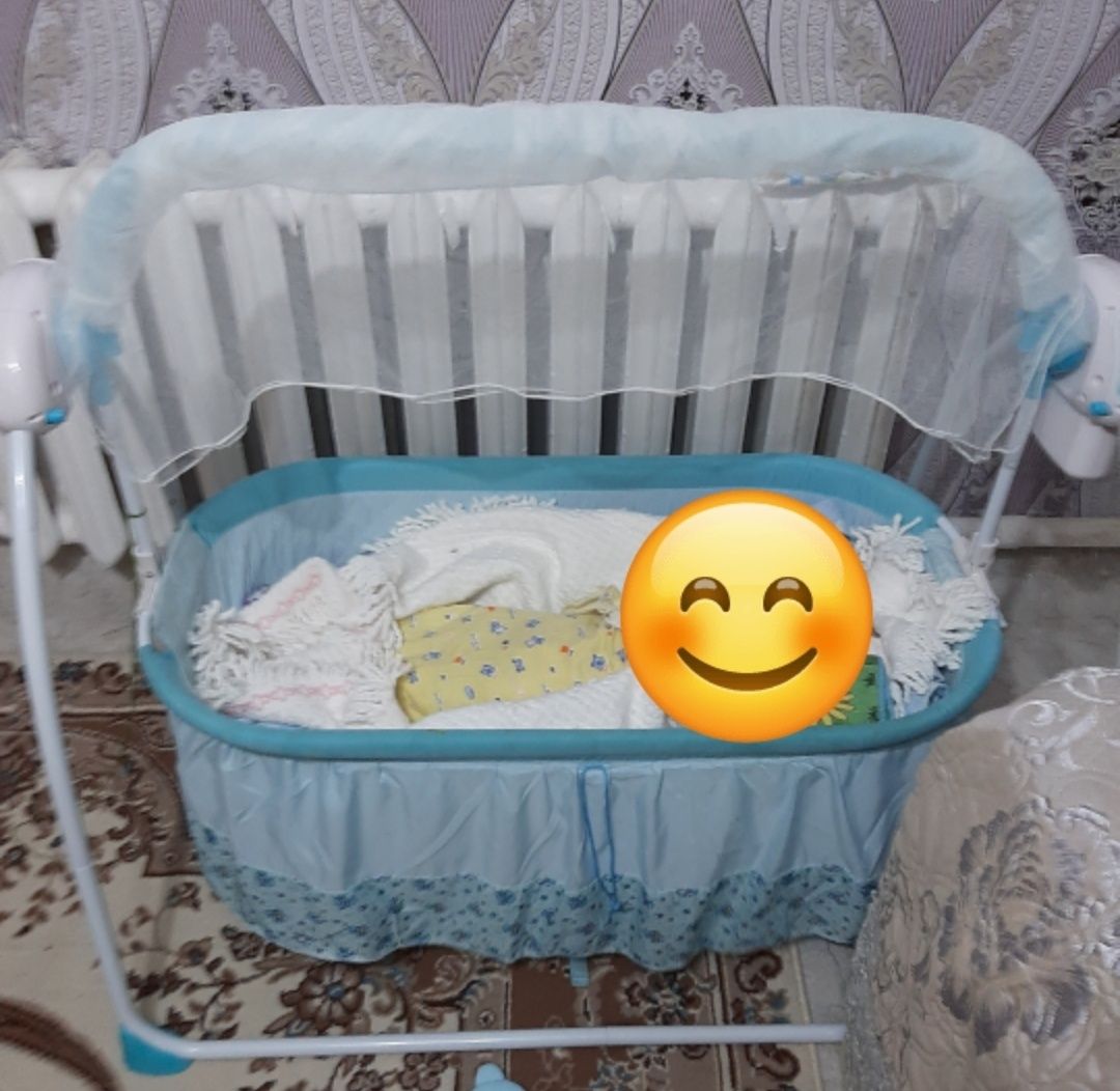 Срочно продам люльку в хорошем состоянии  почти как новая