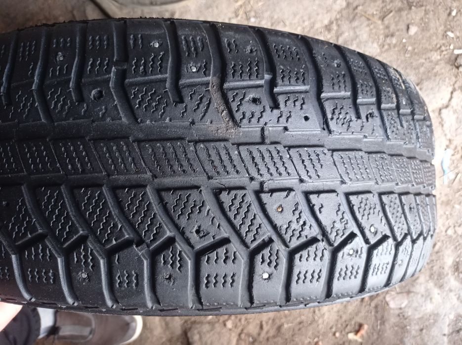 Зимний покрышки пара цена 22.000