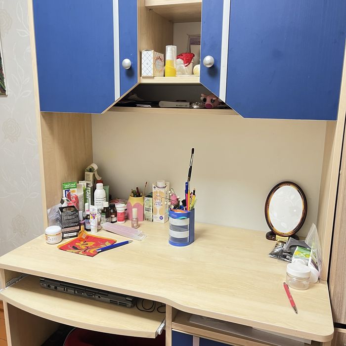 Продам письменный стол