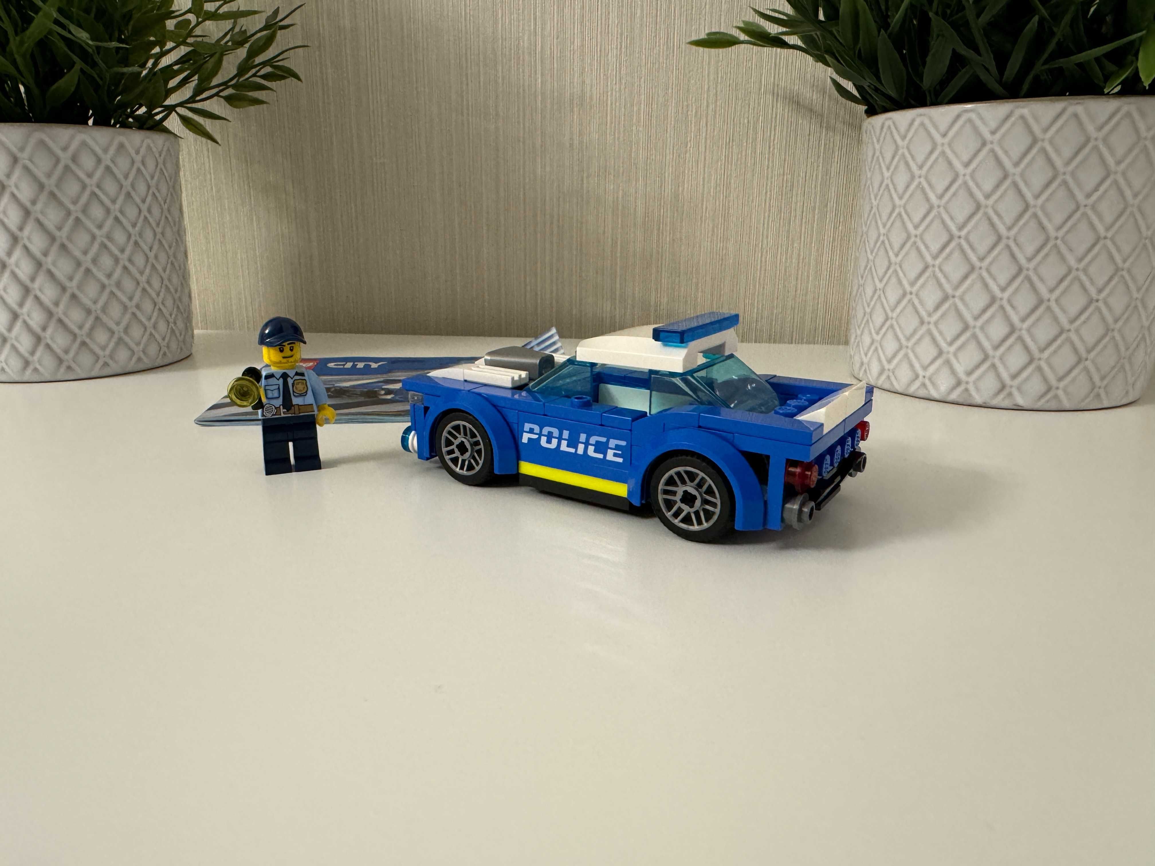 LEGO City - Masina de politie 60312, 94 piese