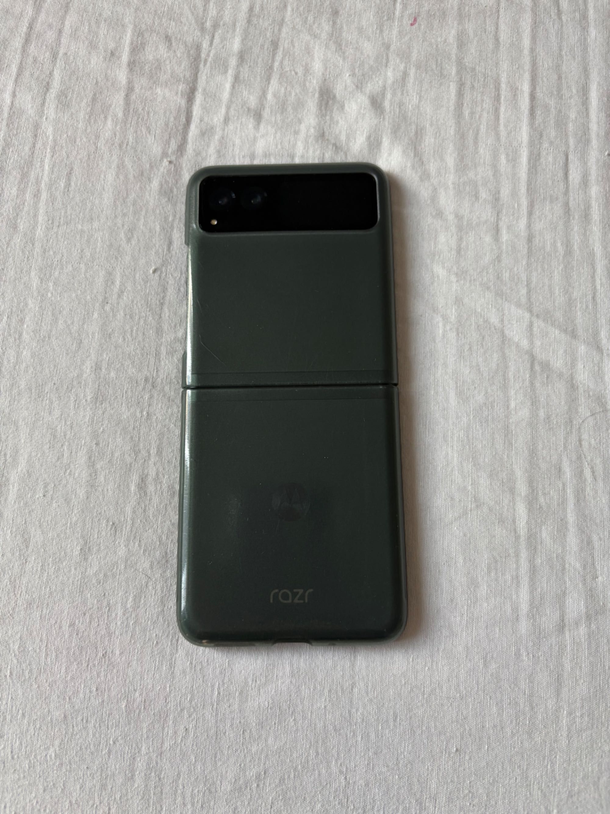 Моторола razr 40 256 GB