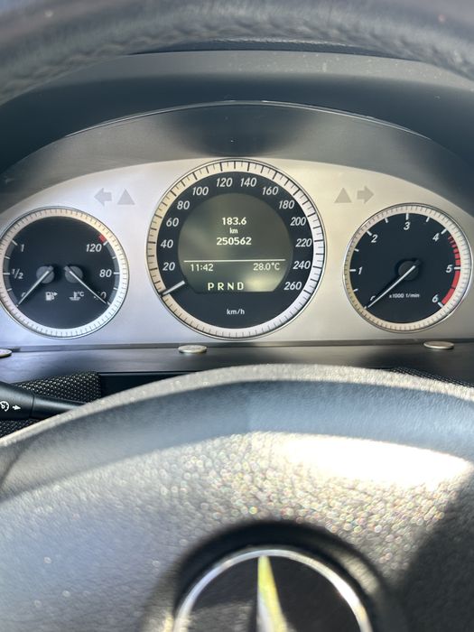 Продавам Mercedes GLK 220 CDI 4 MATIC - 170 к.с. -2009 година