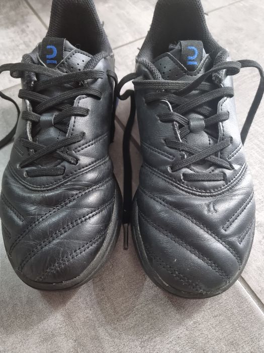 Ghete de fotbal  negre kipsta