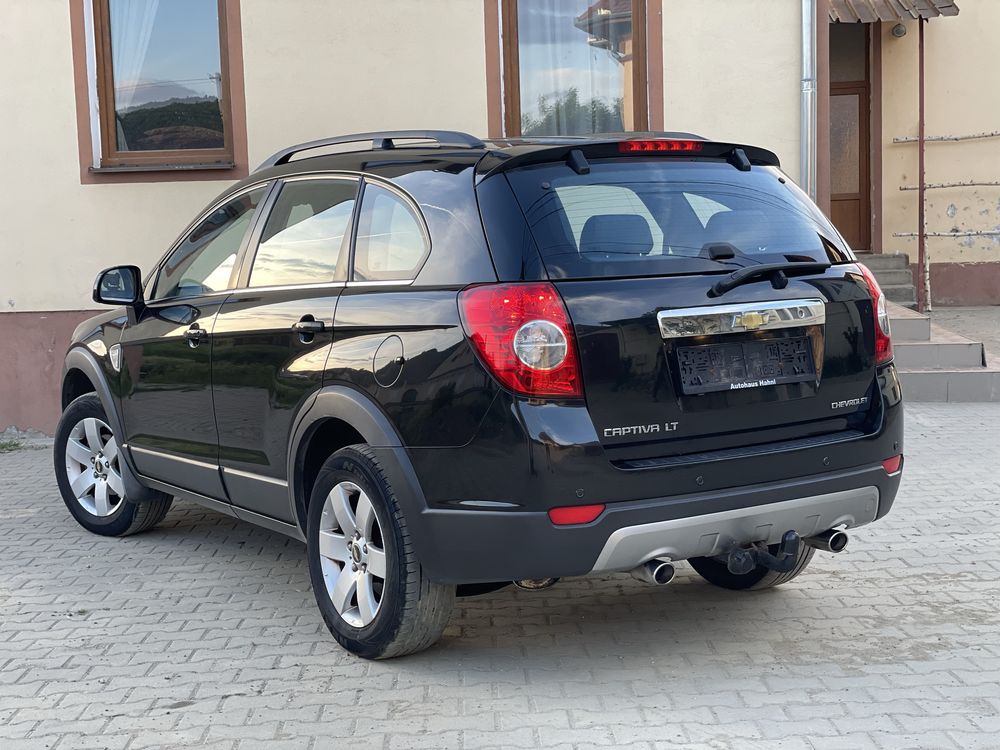 Chevrolet Captiva 2010  2 litri diesel 150 cp. 7 locuri 4x4