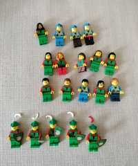 Lego figurine forestmen