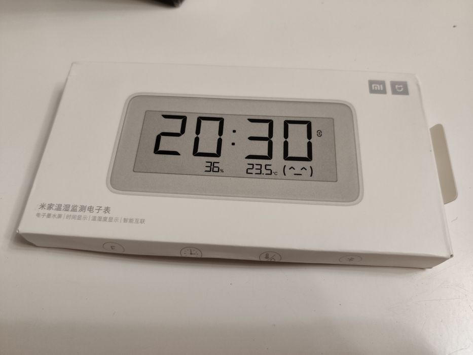 Цифровый часы Xiaomi с датчиком температуры