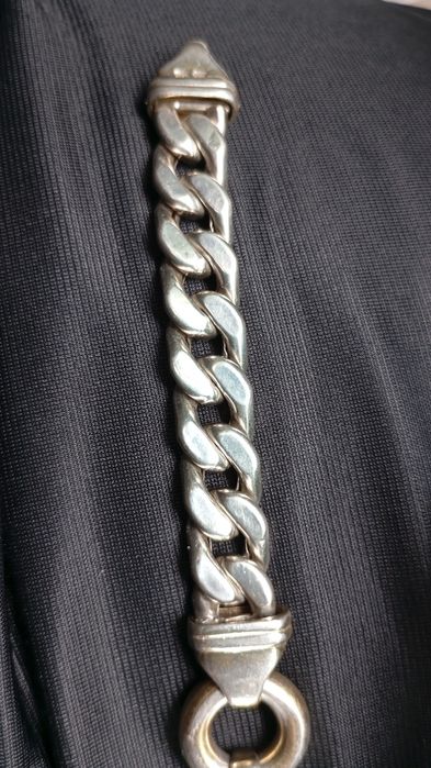 Vând brățară masivă 40 grame