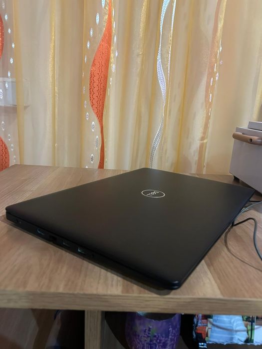 Laptop dell inspiron 3584_i3_7020u.4gb ram.full hd