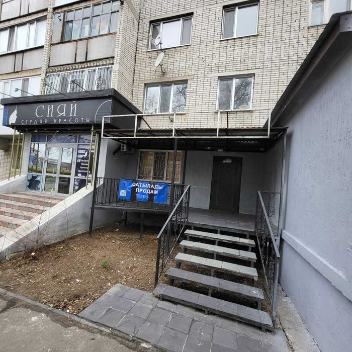 Продам коммерческий объект бывшая квартира на революции первая линия