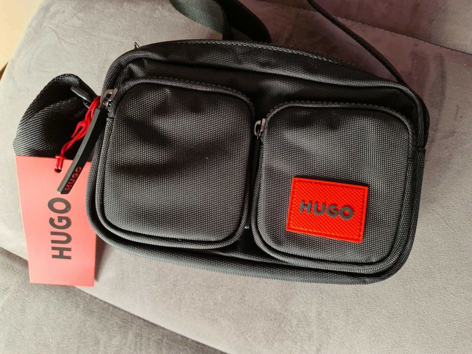 Нова мъжка чантичка Hugo