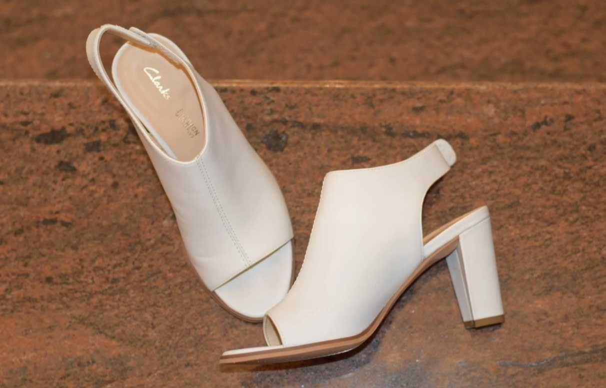 Sandale cu toc CLARKS