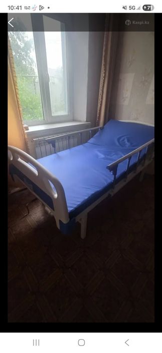 Кровать медицинская