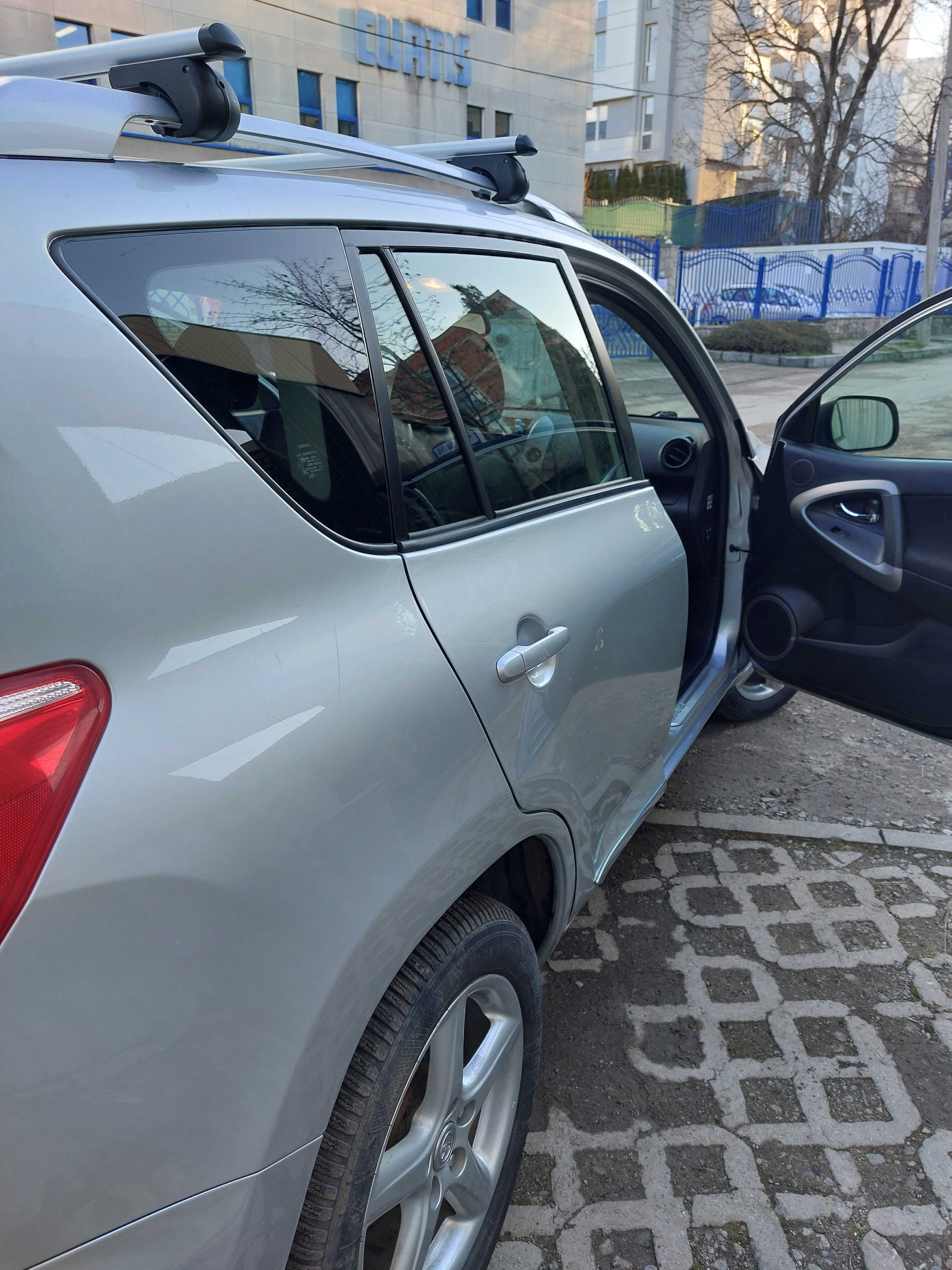 Тойота RAV 4 газ/бензин