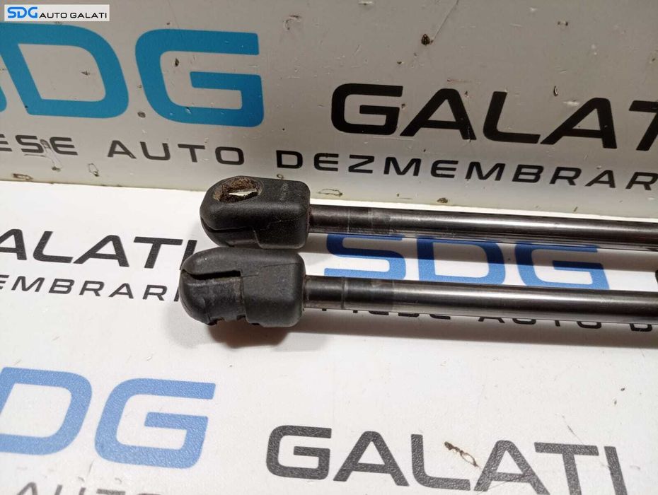Set Amortizor Amortizoare Telescop Telescoape de la Hayon Haion Portbagaj Renault Clio 3 2005 - 2014 Cod 8200583852 [M4492] [M4493]