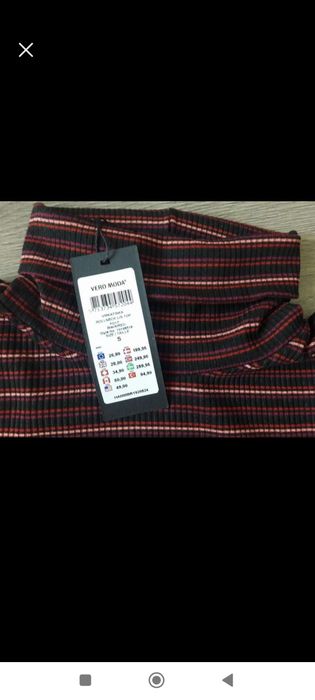 Еластична нова дамска блуза с поло яка