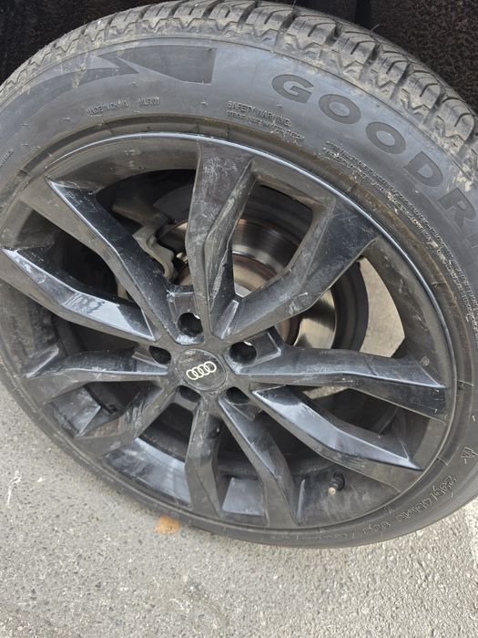 Джанти 5 112 19+гуми 235 45 19 зимни M+S AUDI