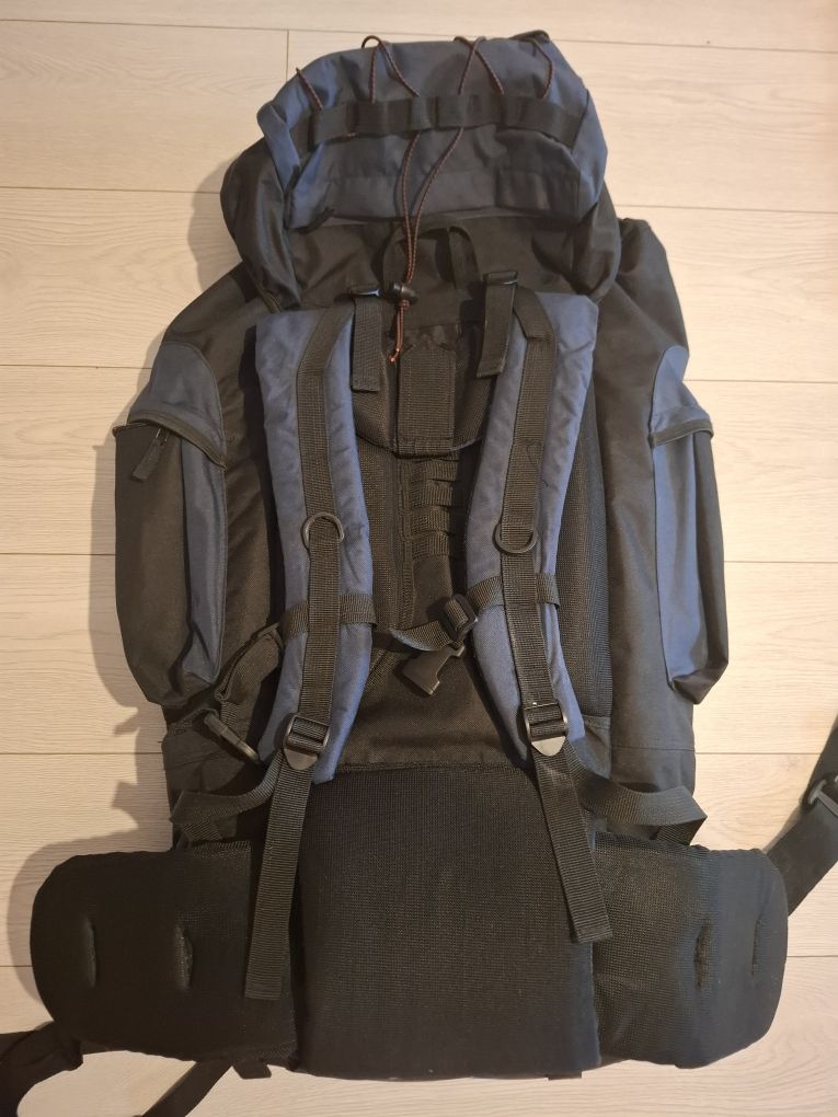 Vand rucsac drumetie Adventurer capacitate mare( 88L)