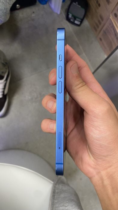 Айфон 13 продам