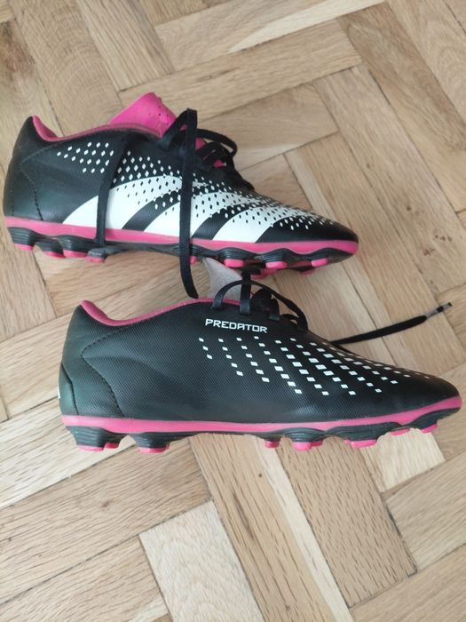 Бутонки Adidas Predador 35номер
