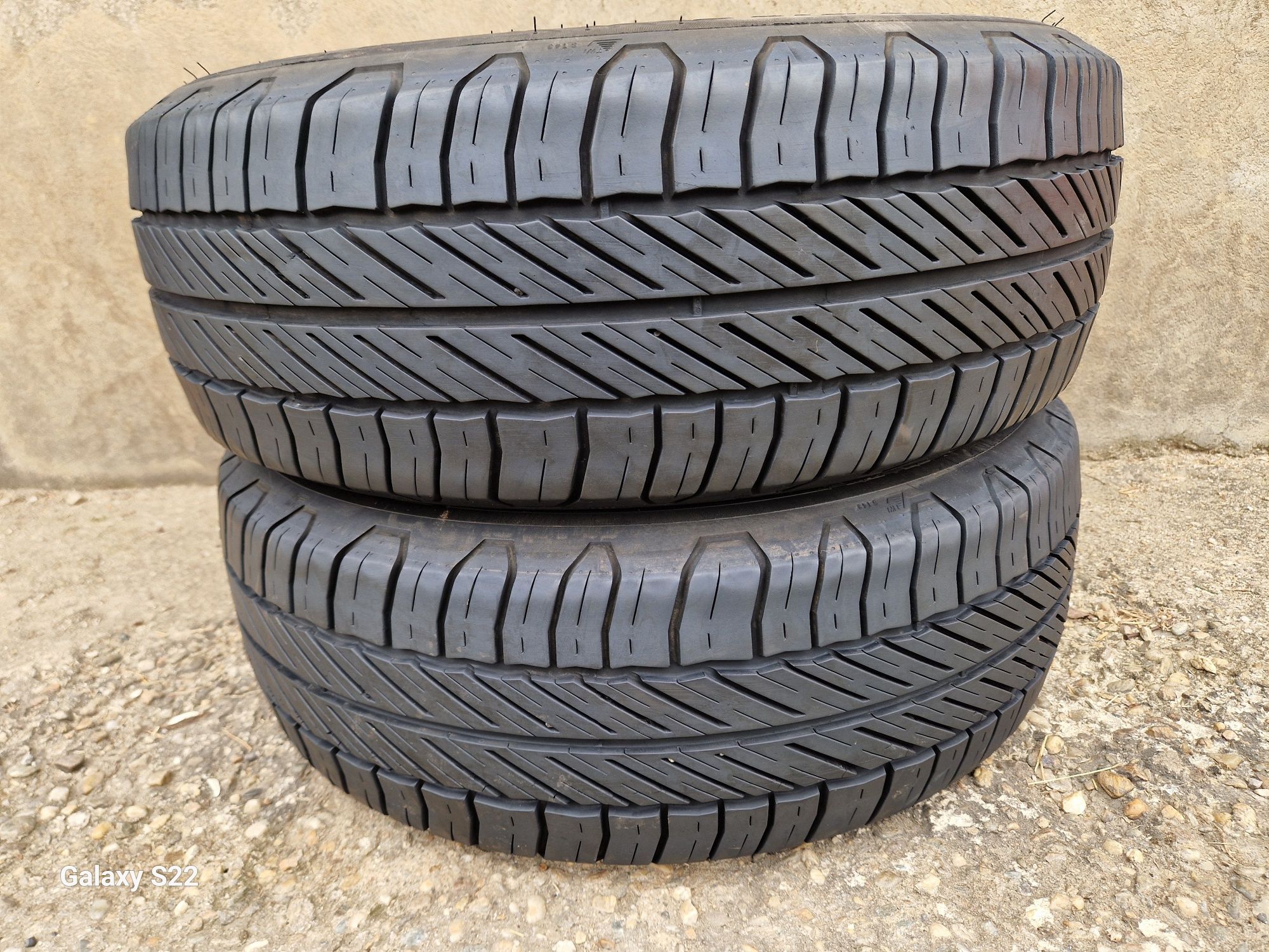 2anvelope vara 235 65 16C Riken 2023