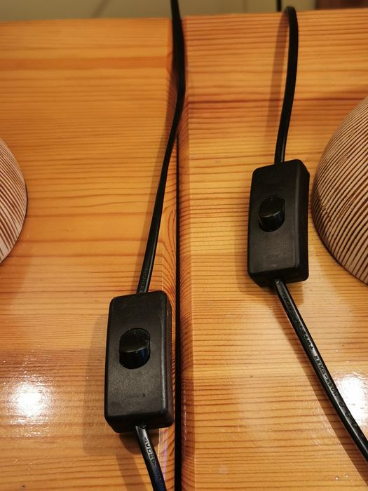 Продавам 2 броя нощни лами