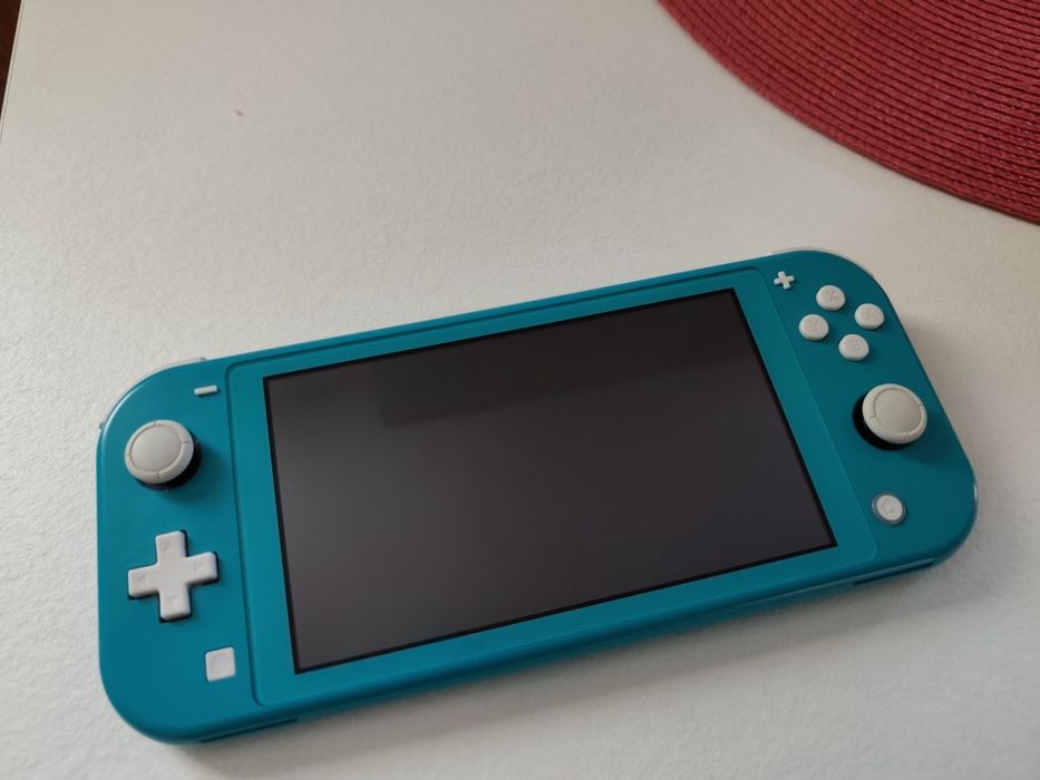 Nintendo Switch Lite Turcoaz + Zelda TOTK + Card 256GB – 750 lei