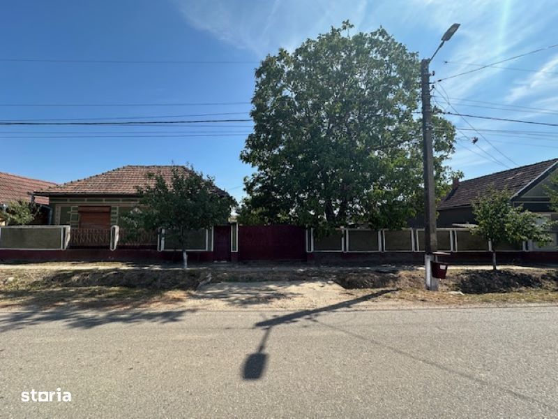 Casa Cu Teren 6060 Mp | Loc.  Bicaci | Bihor