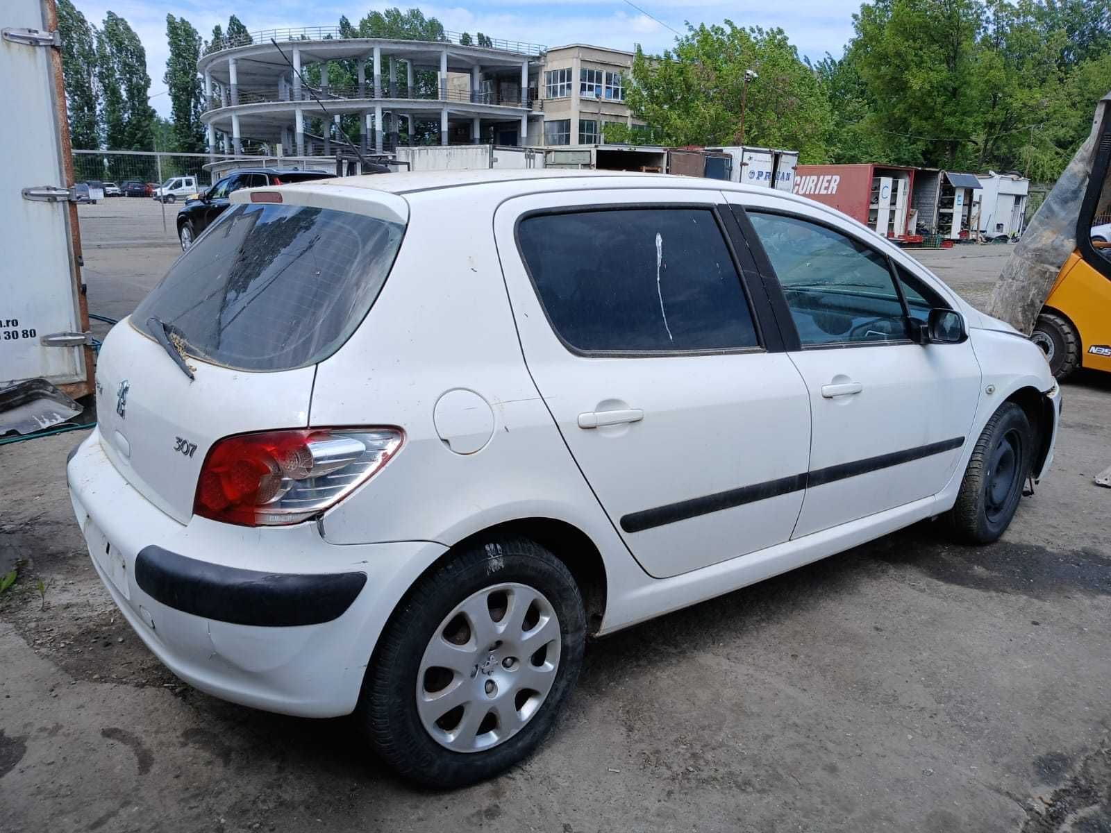 Dezmembrez Peugeot 307-1.4 Benzina Din 2006-KFU