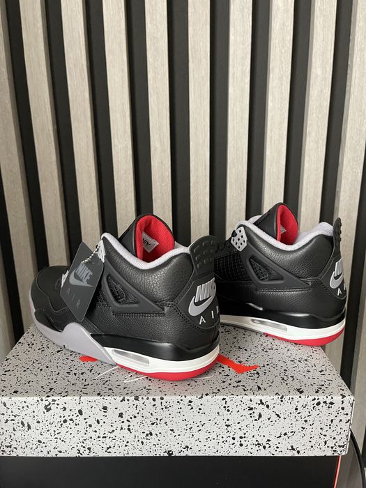 Jordan 4 bred noi