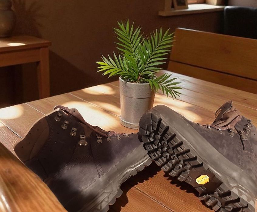 ЛОВНИ / ТУРИСТИЧЕСКИ обувки Island MFS Active GTX Dark Brown GoreTex