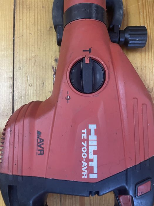 HILTI TE 700-AVR Ciocan demolator pikamer picamer