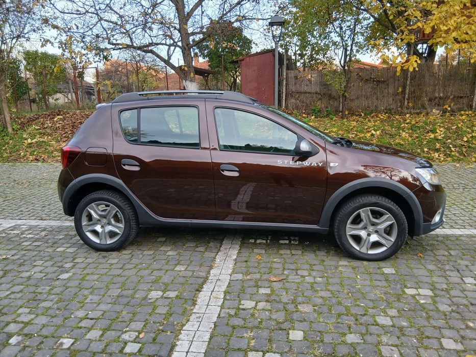 Dacia sandero Stepway An 2017 0.9 benzina si gaz