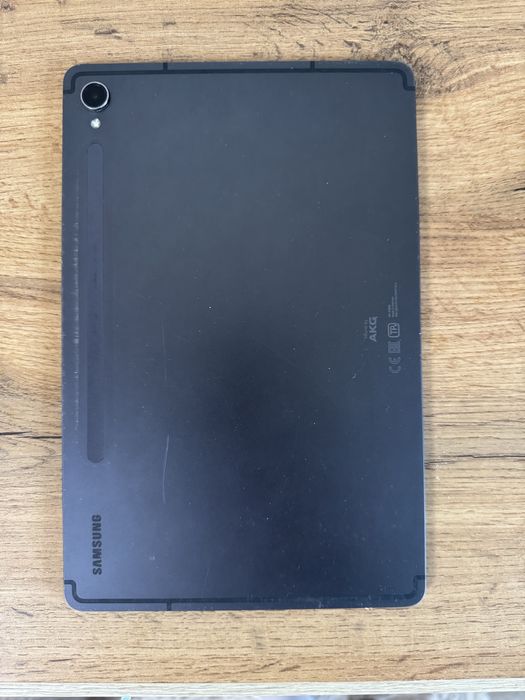 Samsung tab s9 5g (дисплей не работает, подойдет на запчасти).