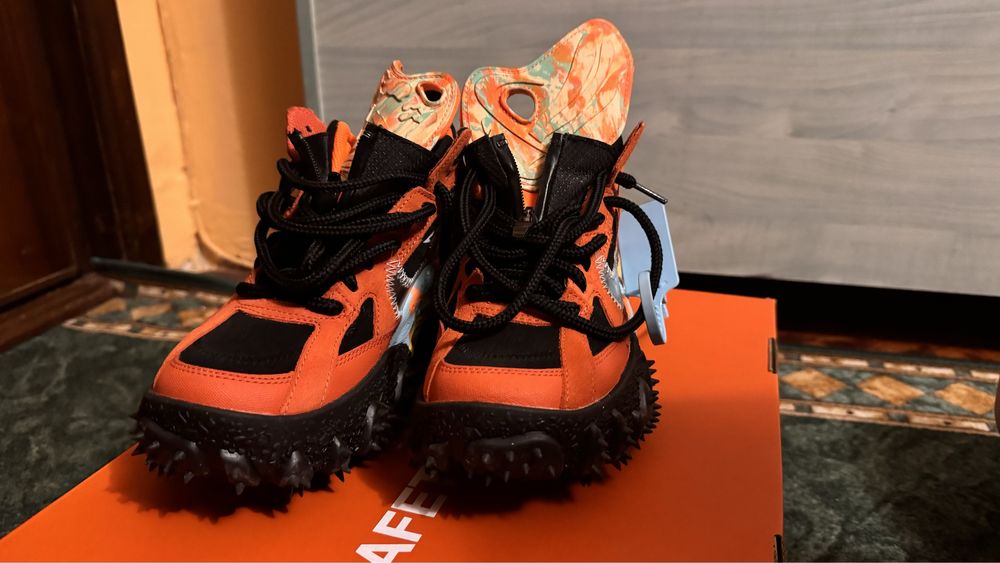 Nike Air Terra - Mantra Orange